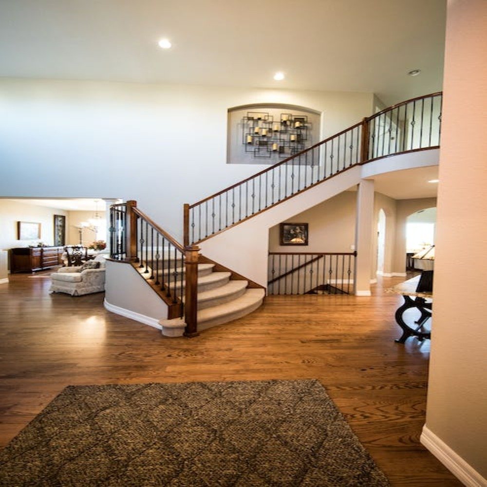 WOODEN FLOORING